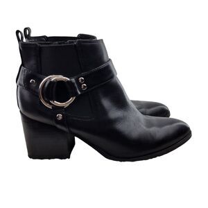 Marc Fisher View Black Leather Harness Booties Sz 9 Chunky Heel Silver Tone Ring